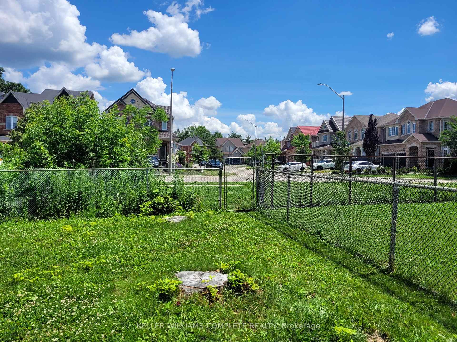 Photo 38 of 879 West 5TH Street, Hamilton, Gourley — HOMEH