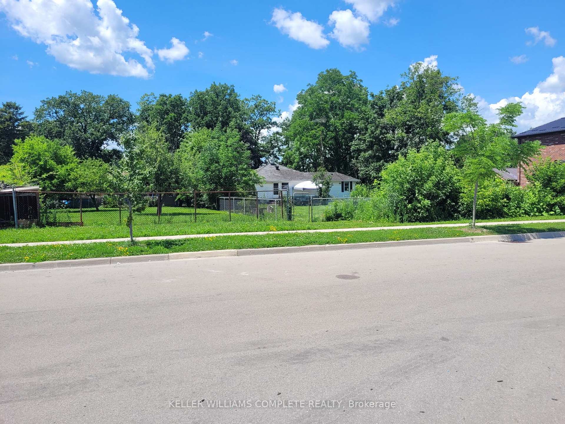 Photo 41 of 879 West 5TH Street, Hamilton, Gourley — HOMEH