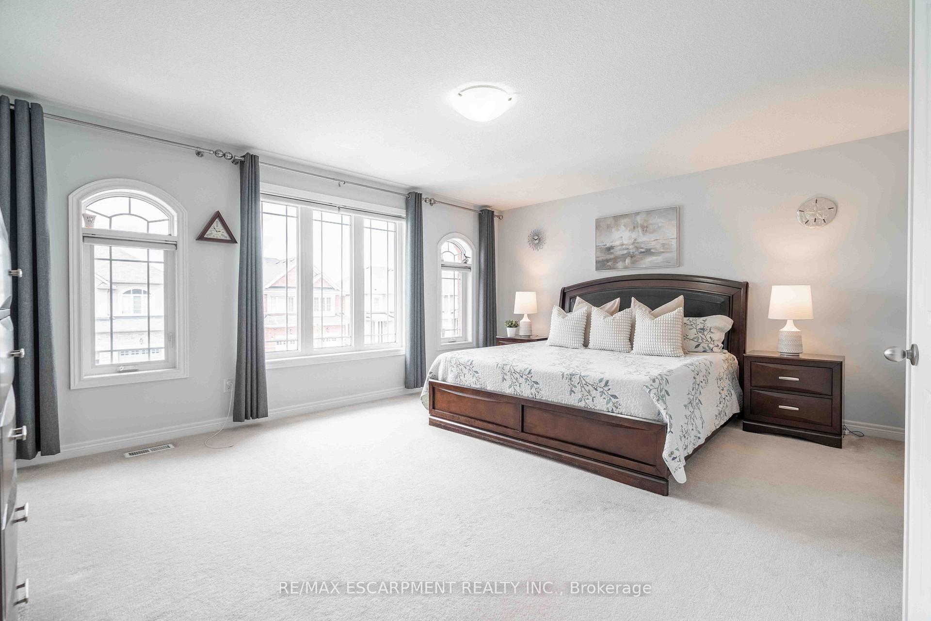 Photo 26 of 3 Narbonne Crescent, Hamilton, Stoney Creek Mountain — HOMEH