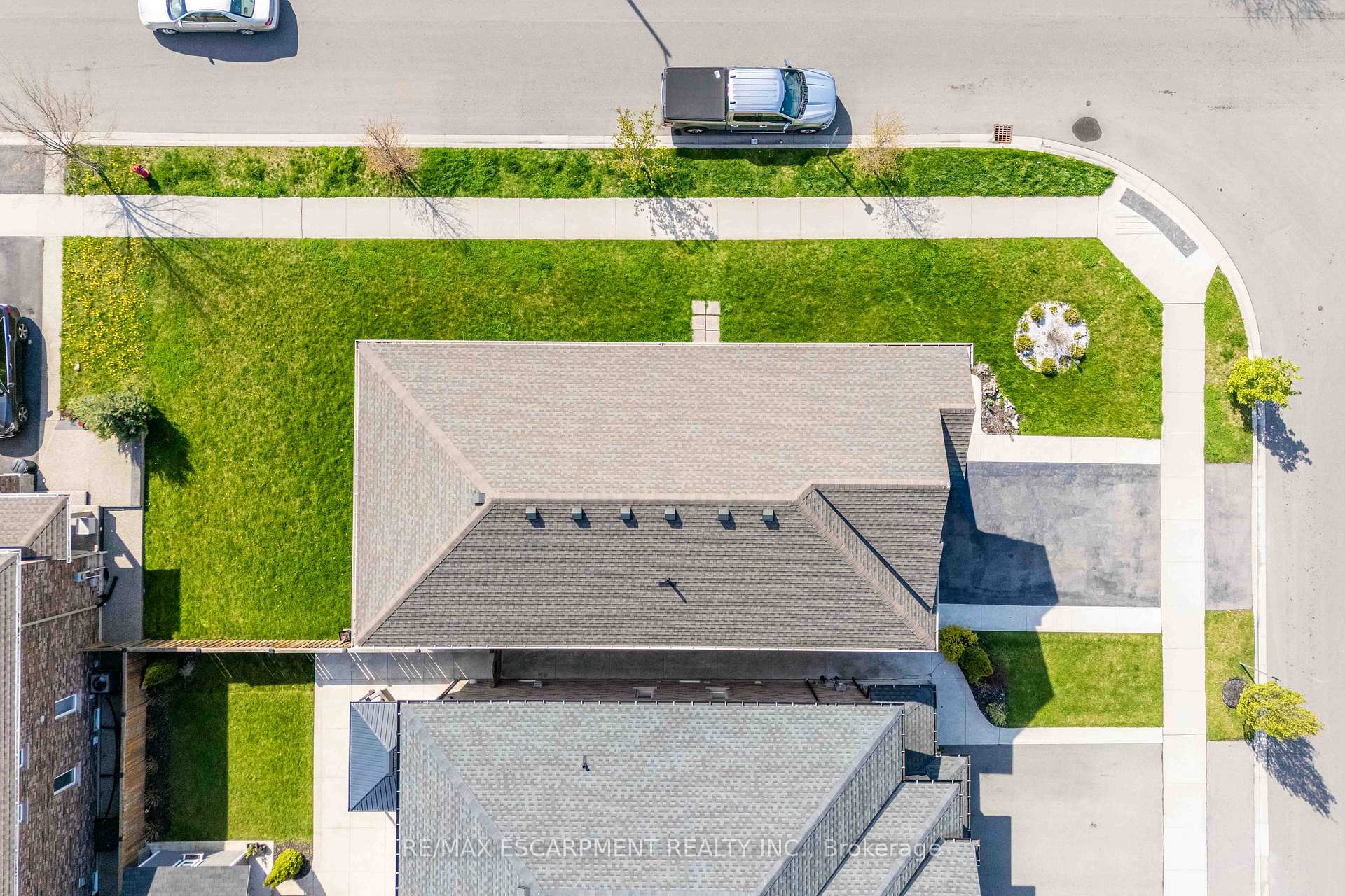 Photo 49 of 3 Narbonne Crescent, Hamilton, Stoney Creek Mountain — HOMEH