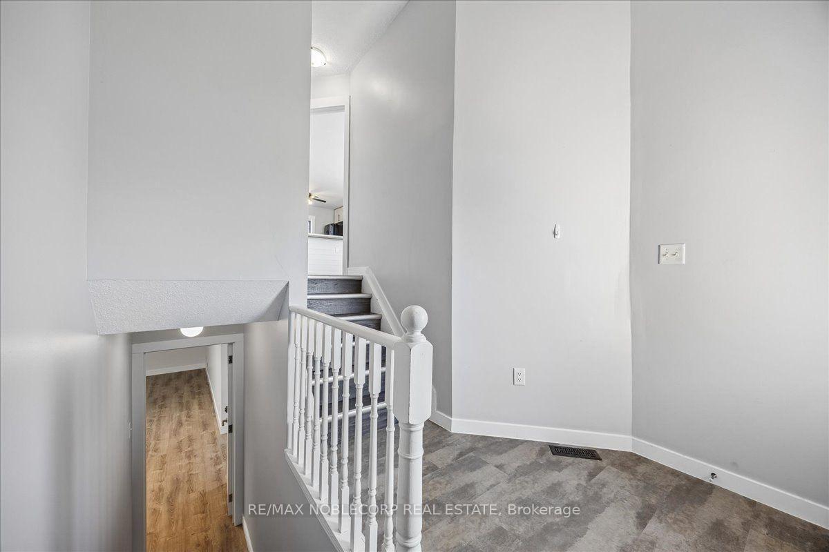 Photo 2 of Unit Lower, 210 Dunsmore Lane, Barrie, Georgian Drive — HOMEH