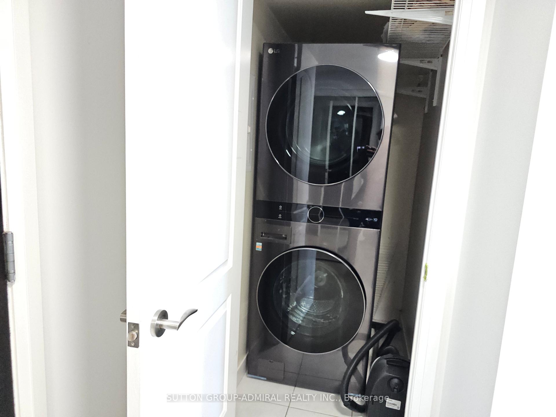 Photo 17 of Unit 417, 20 North Park Road, Vaughan, Beverley Glen — HOMEH