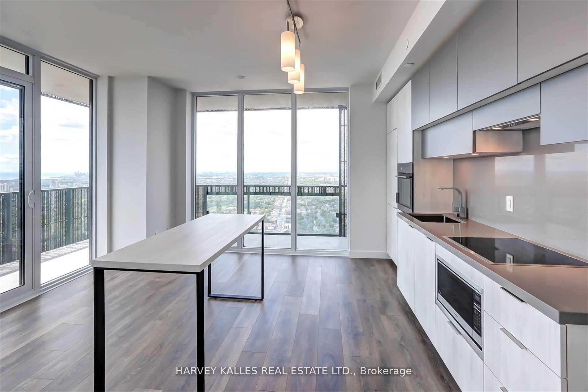 Photo 5 of Unit 5202, 8 Eglinton Avenue E, Toronto, Yonge-Eglinton — HOMEH