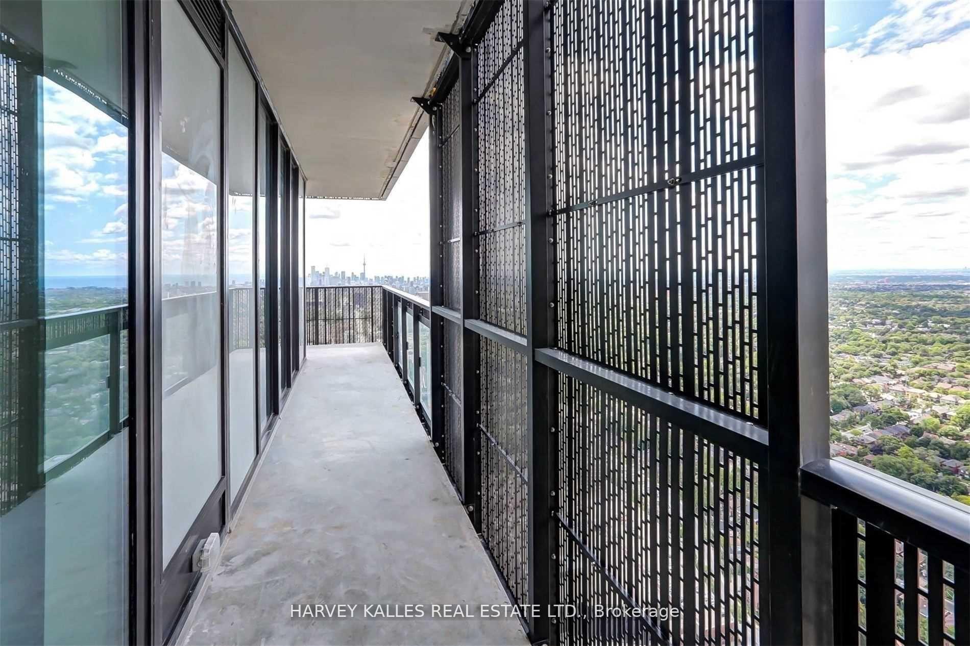 Photo 16 of Unit 5202, 8 Eglinton Avenue E, Toronto, Yonge-Eglinton — HOMEH
