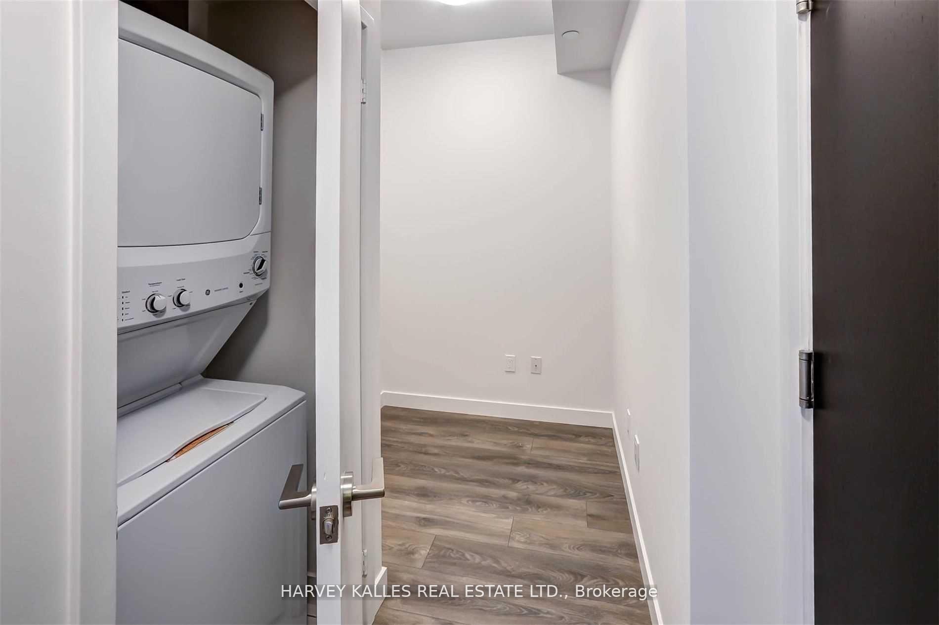 Photo 19 of Unit 5202, 8 Eglinton Avenue E, Toronto, Yonge-Eglinton — HOMEH