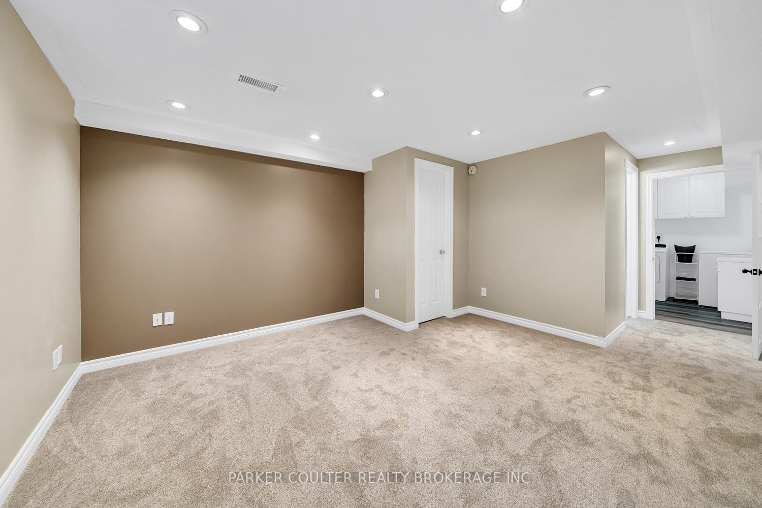 Photo 27 of 11 Watson Drive, Barrie, East Bayfield — HOMEH