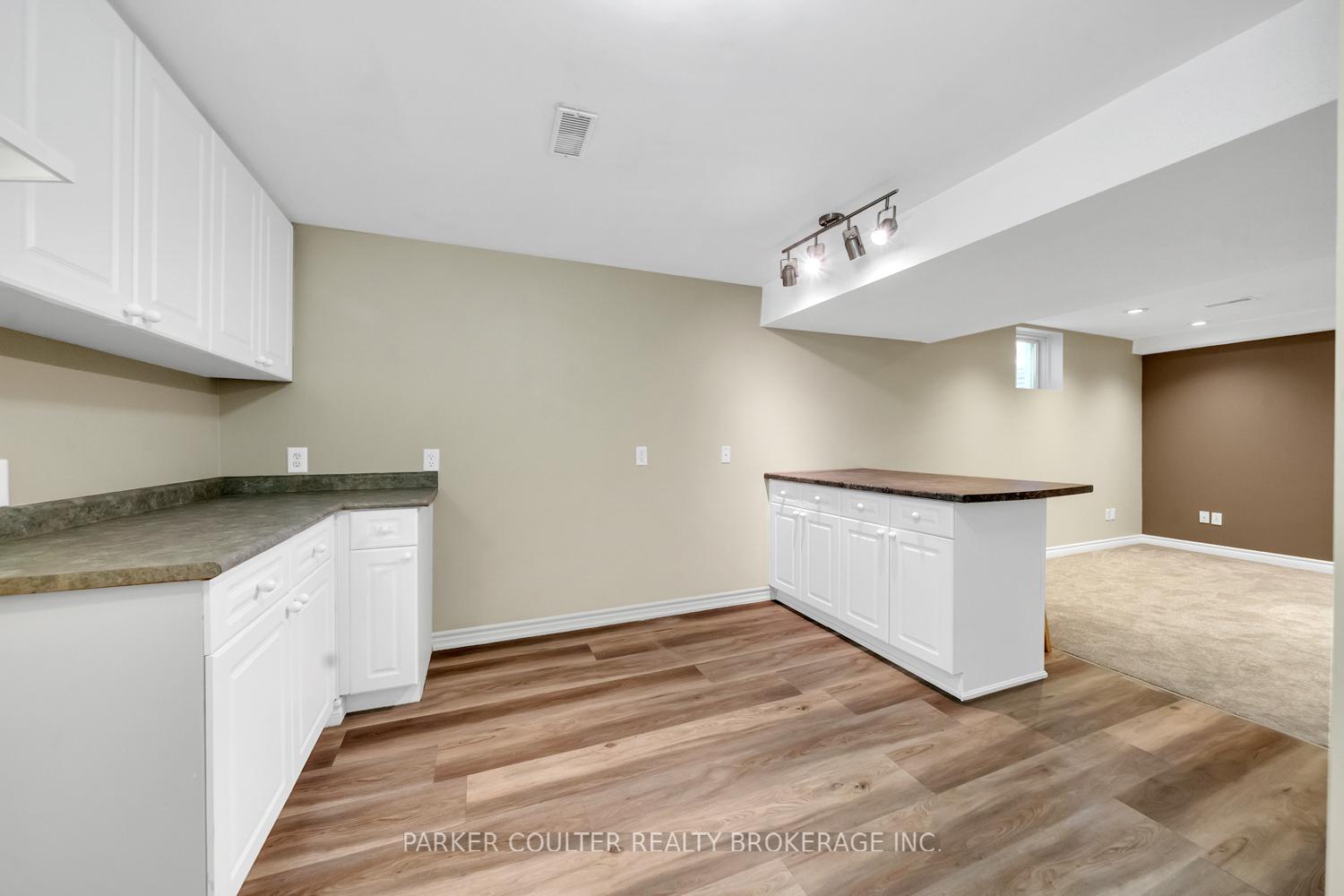 Photo 31 of 11 Watson Drive, Barrie, East Bayfield — HOMEH