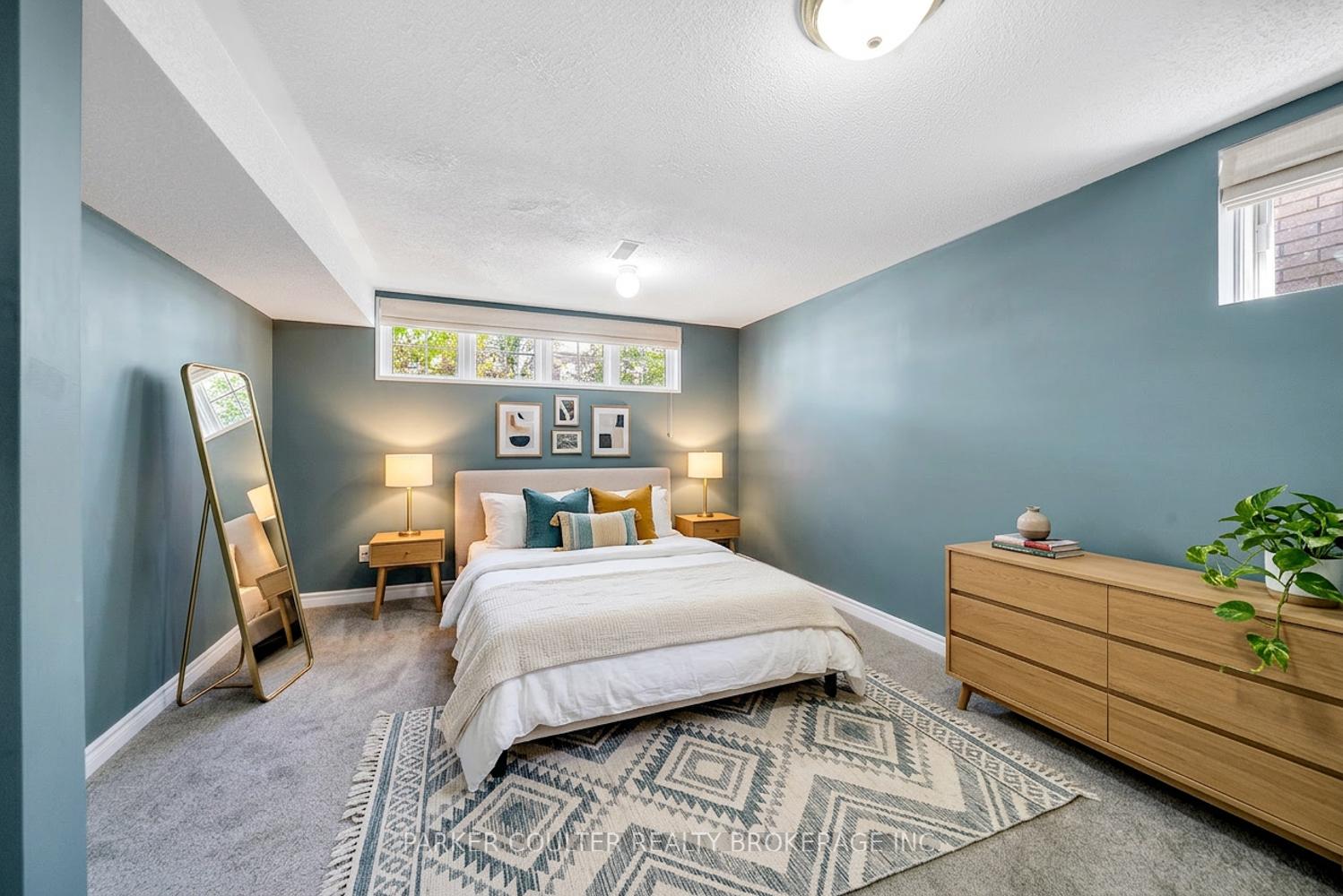 Photo 35 of 11 Watson Drive, Barrie, East Bayfield — HOMEH