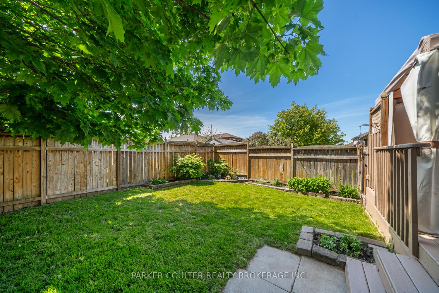 Photo 43 of 11 Watson Drive, Barrie, East Bayfield — HOMEH