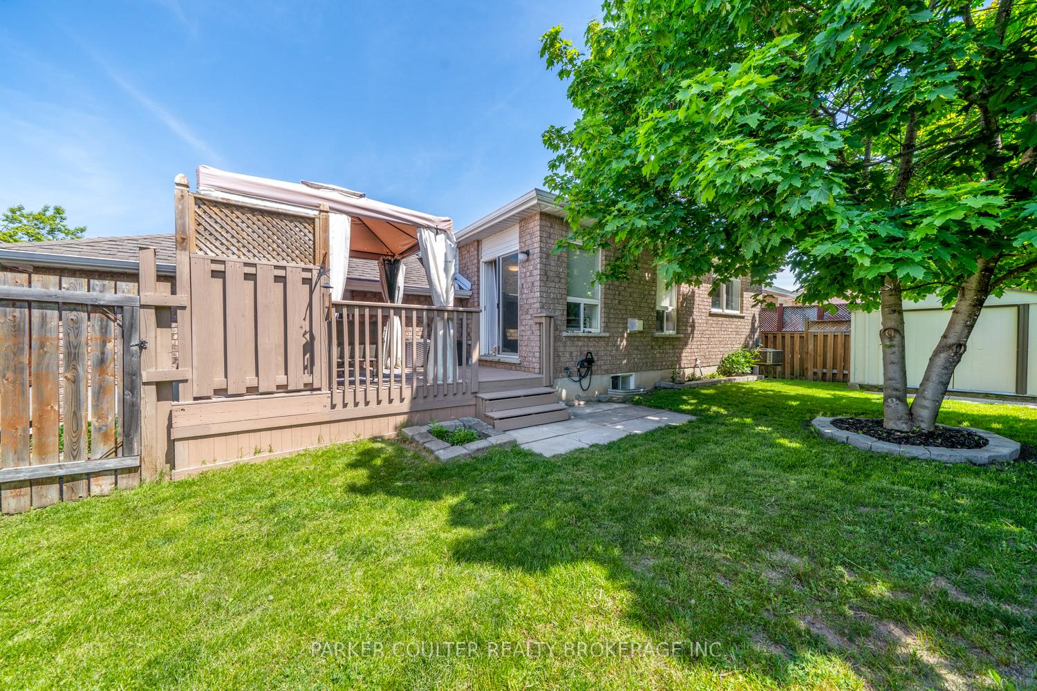 Photo 44 of 11 Watson Drive, Barrie, East Bayfield — HOMEH
