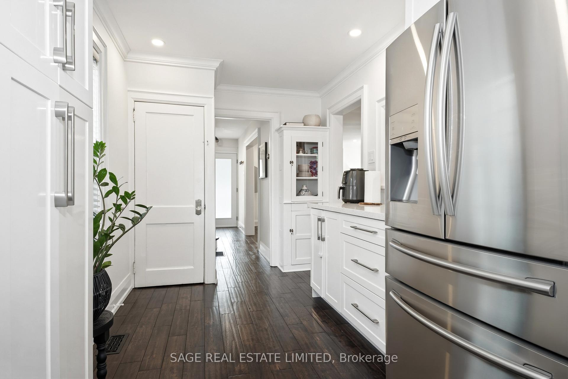 Photo 11 of 44 Pepler Avenue, Toronto, East York — HOMEH