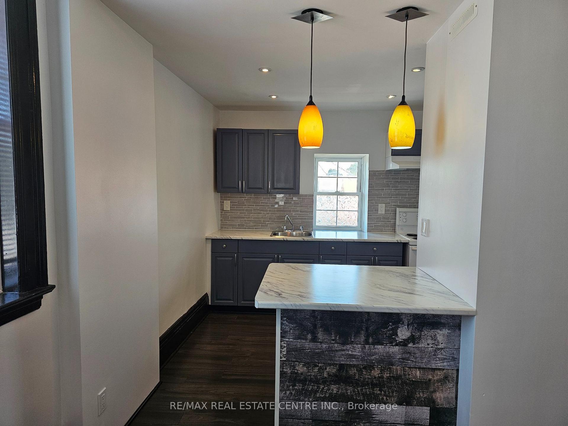 Photo 4 of Unit 1, 1-3 Mill Street, Quinte West, Frankford Ward — HOMEH