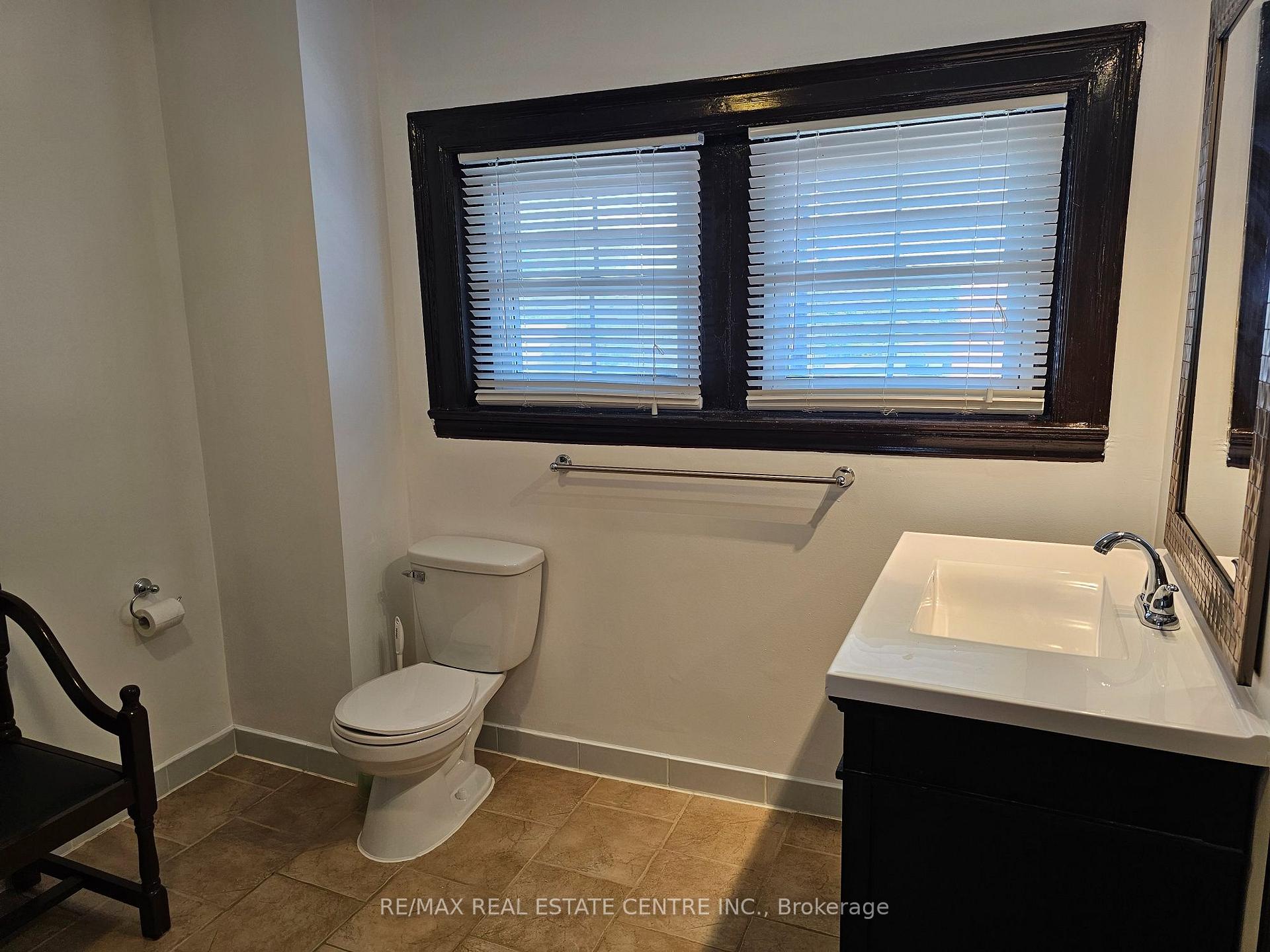 Photo 31 of Unit 1, 1-3 Mill Street, Quinte West, Frankford Ward — HOMEH