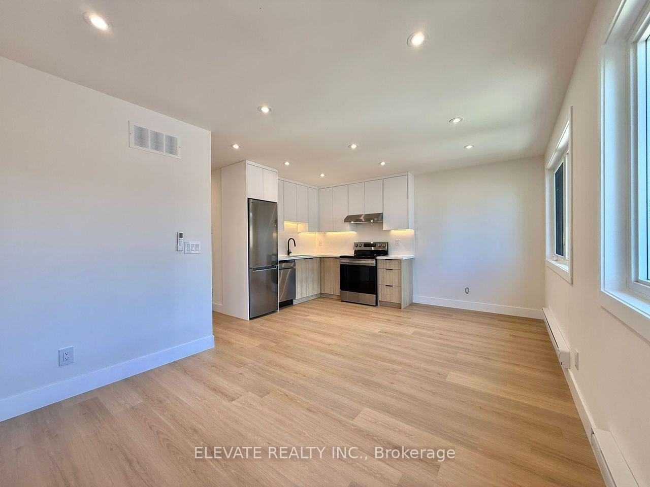 Photo 4 of Unit C, 275 Mortimer Avenue, Toronto, Danforth Village-East York — HOMEH