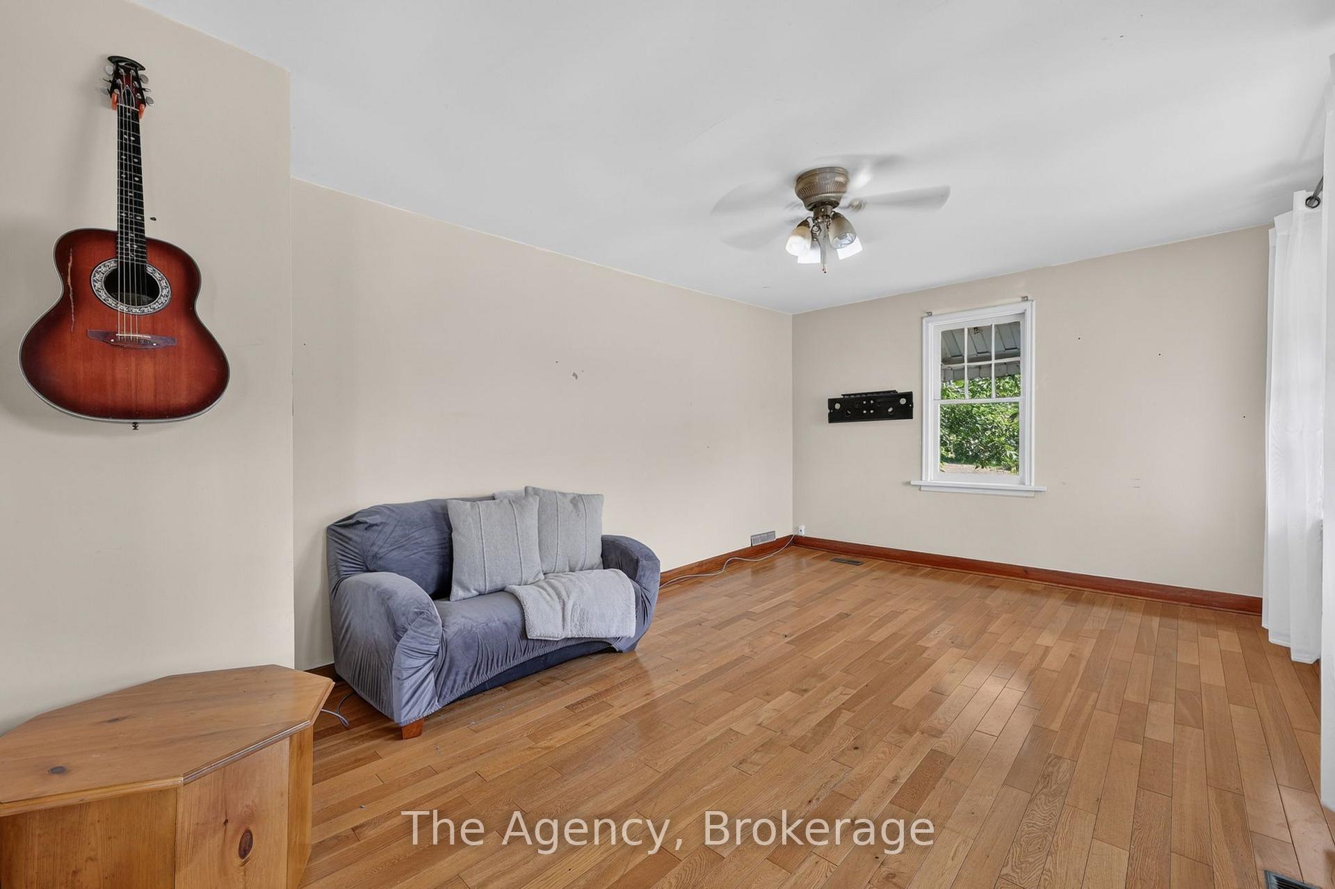 Photo 16 of 11401 Highway 12, Tay, Rural Tay — HOMEH