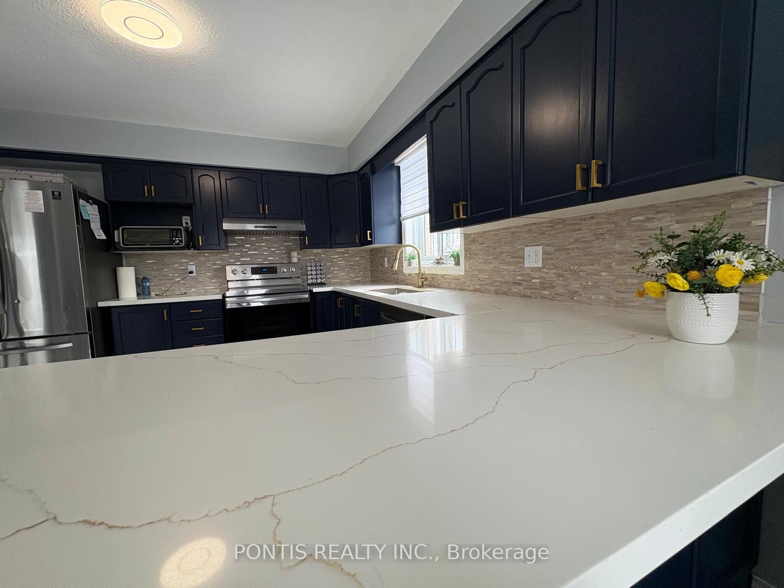 Photo 12 of 40 Alderson Drive, Cambridge, Hespeler Village — HOMEH