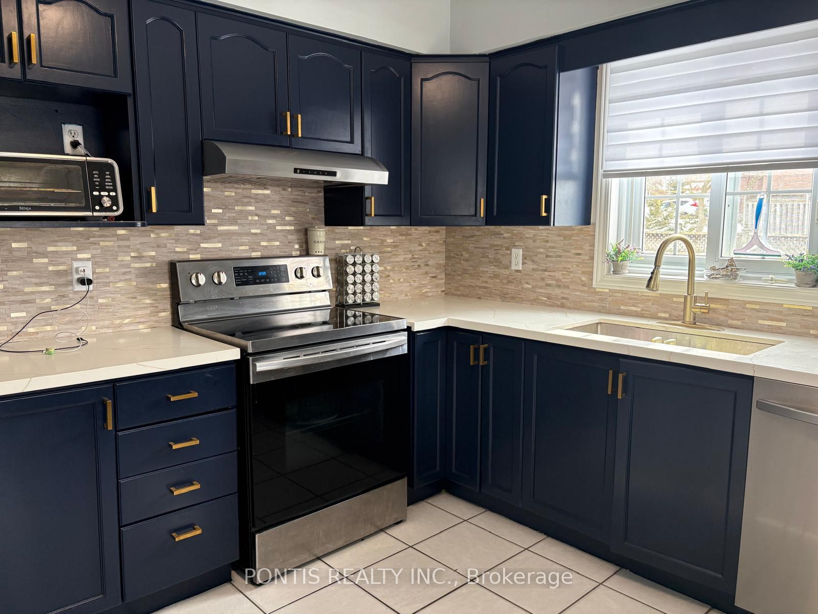 Photo 16 of 40 Alderson Drive, Cambridge, Hespeler Village — HOMEH