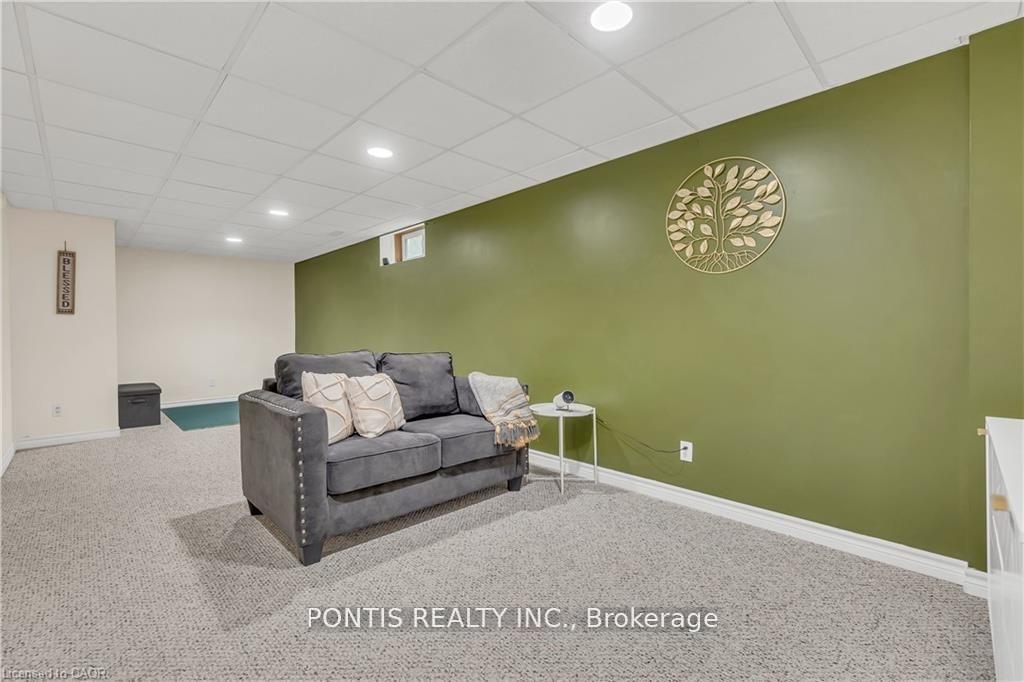 Photo 34 of 40 Alderson Drive, Cambridge, Hespeler Village — HOMEH