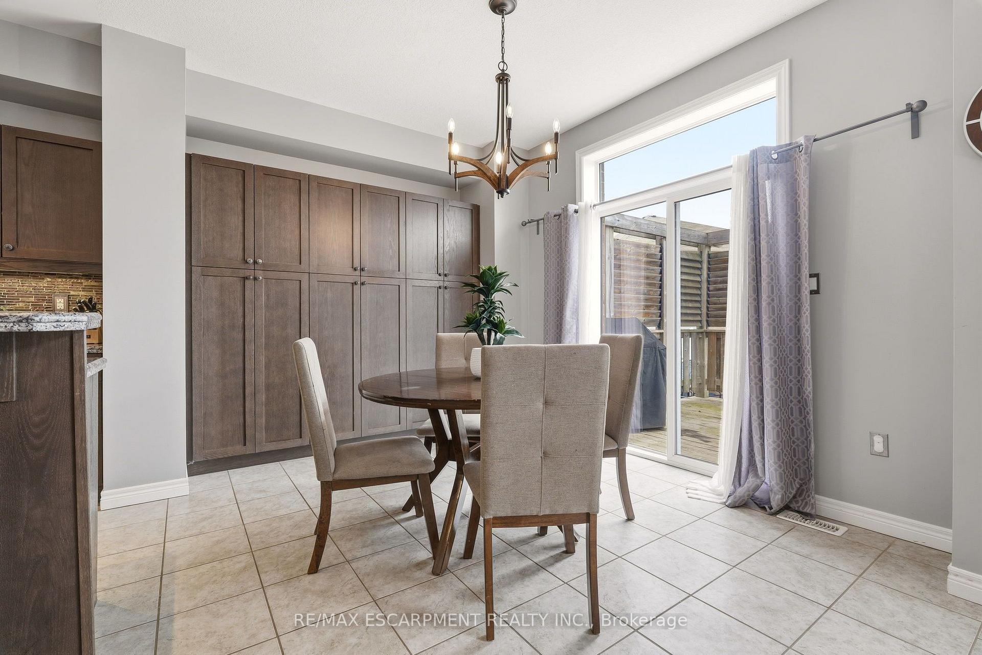 Photo 10 of 21 House Lane, Hamilton, Meadowlands — HOMEH