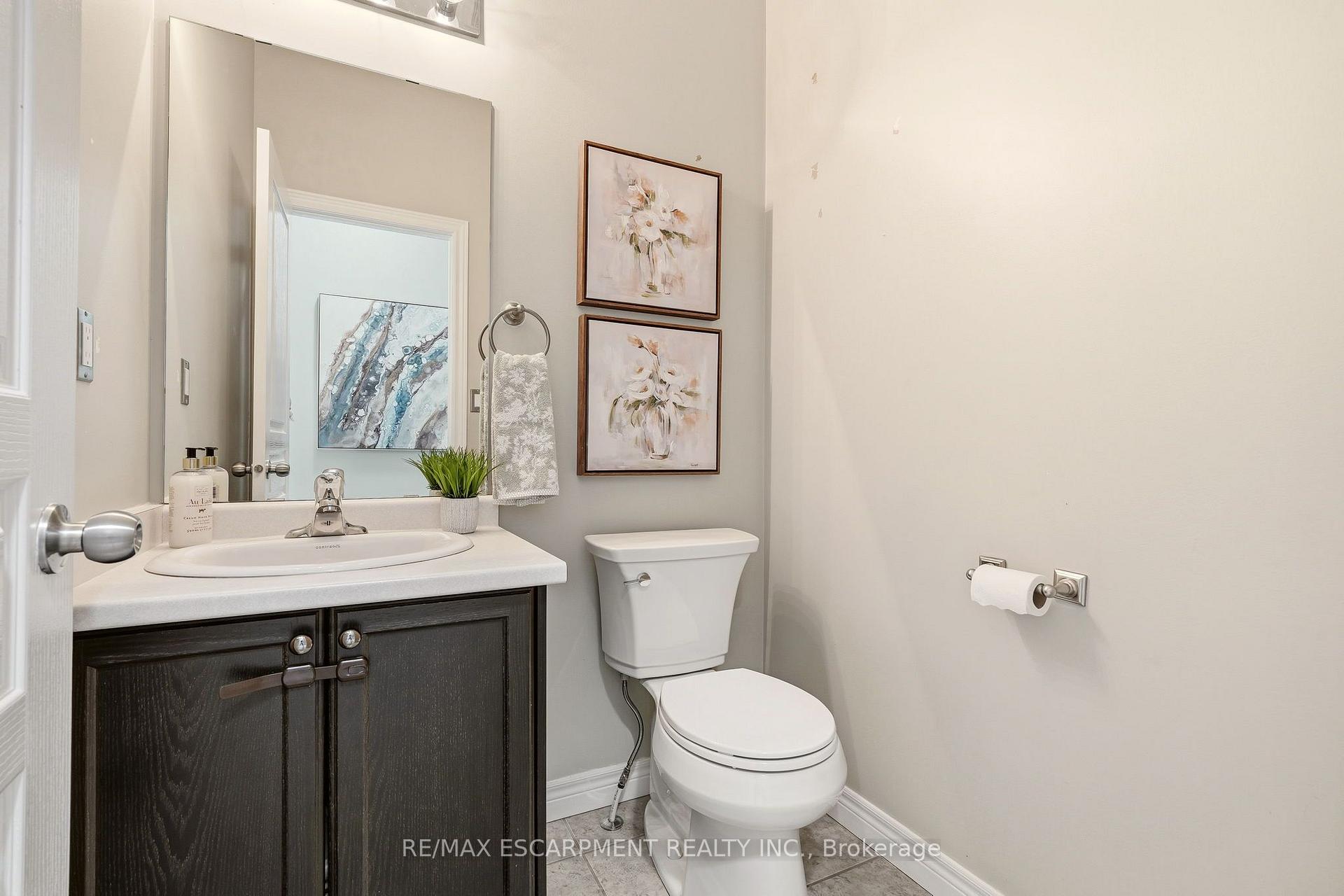 Photo 15 of 21 House Lane, Hamilton, Meadowlands — HOMEH