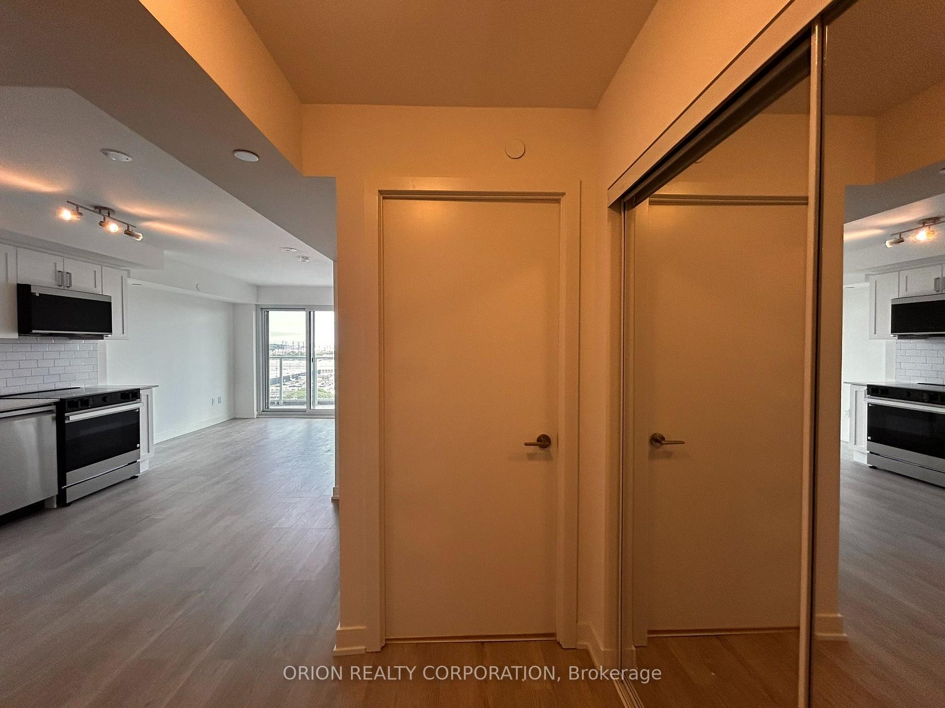 Photo 3 of Unit 1207, 1010 Sandy Beach Road, Pickering, Bay Ridges — HOMEH