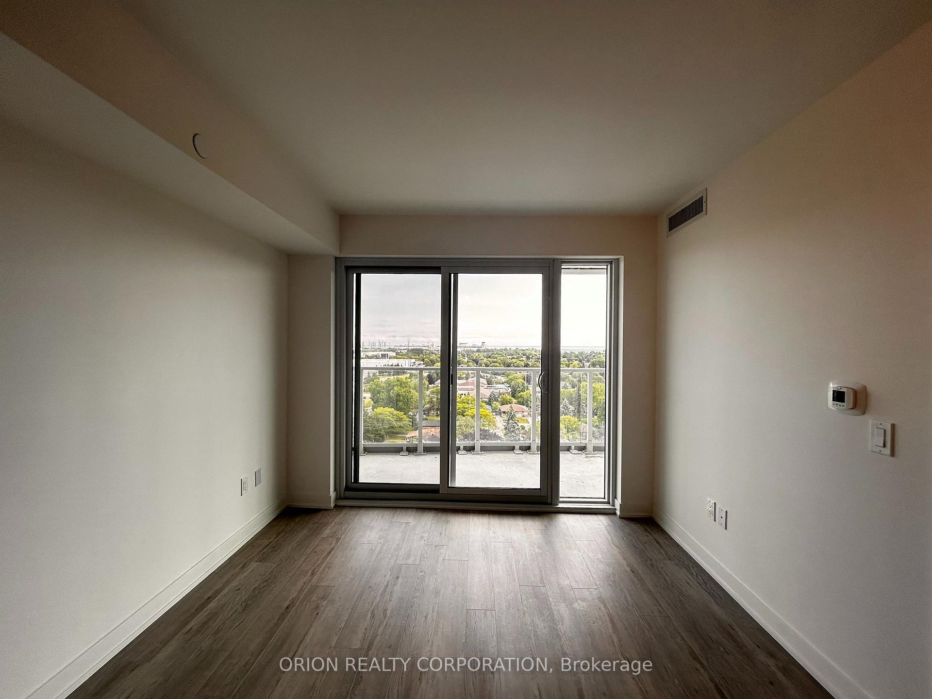 Photo 11 of Unit 1207, 1010 Sandy Beach Road, Pickering, Bay Ridges — HOMEH
