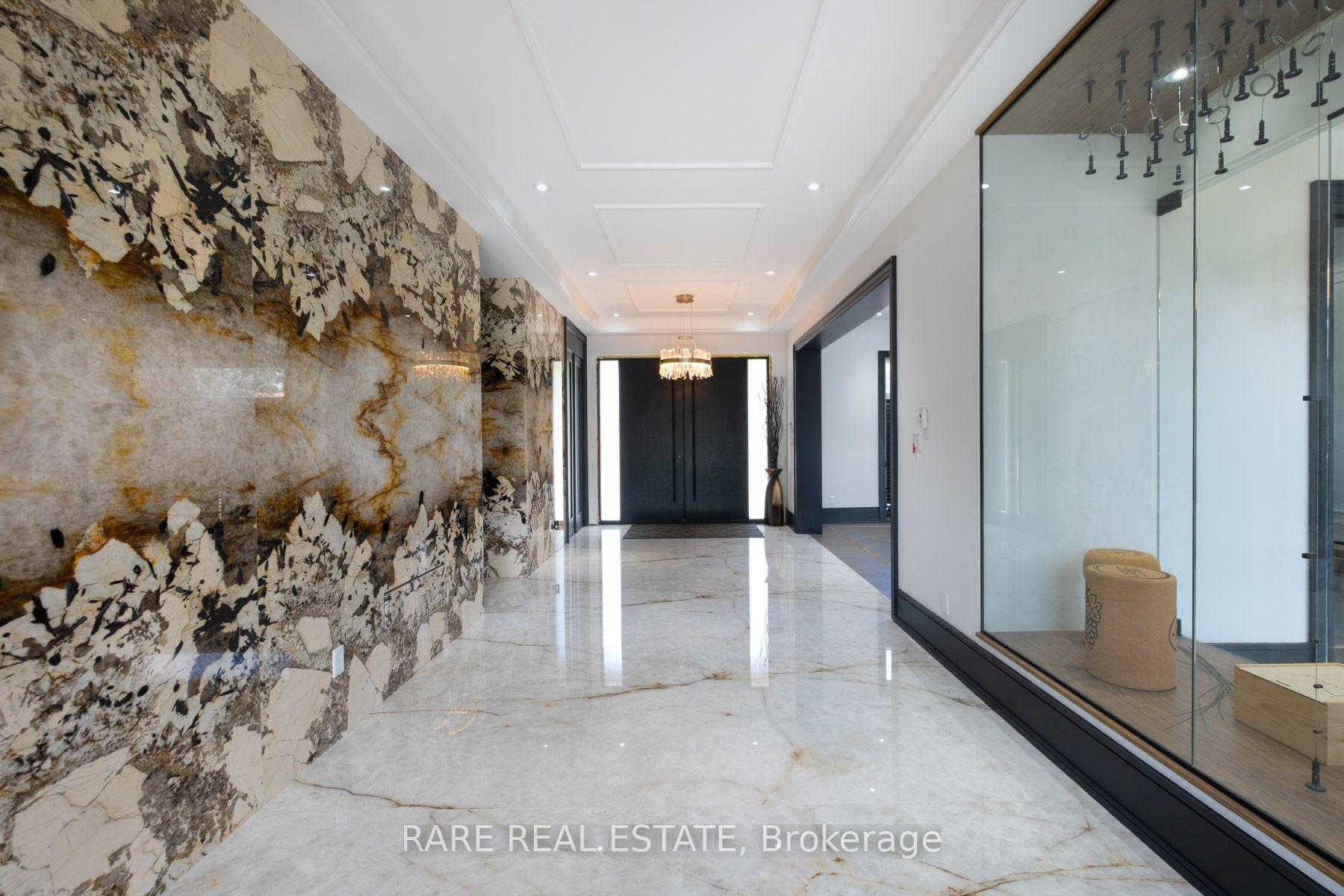 Photo 6 of 23 Valleyview Court, Vaughan, Kleinburg — HOMEH