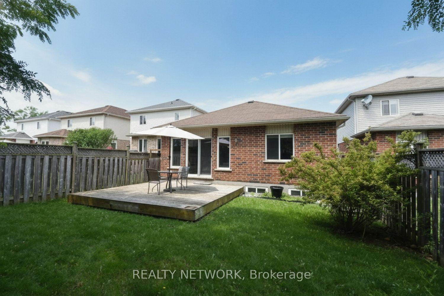 Photo 32 of 132 Clough Crescent, Guelph, Pineridge/Westminster Woods — HOMEH