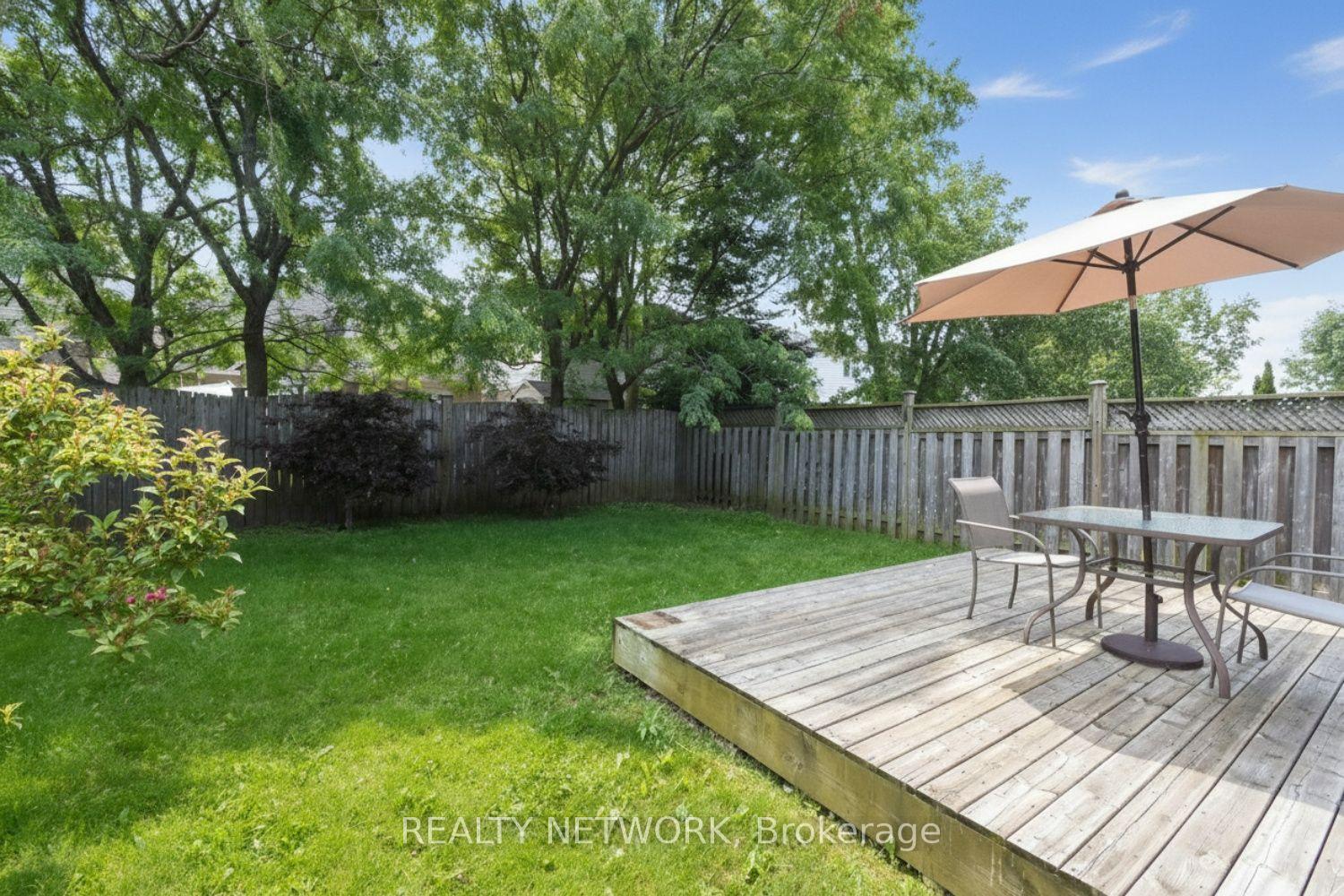 Photo 34 of 132 Clough Crescent, Guelph, Pineridge/Westminster Woods — HOMEH