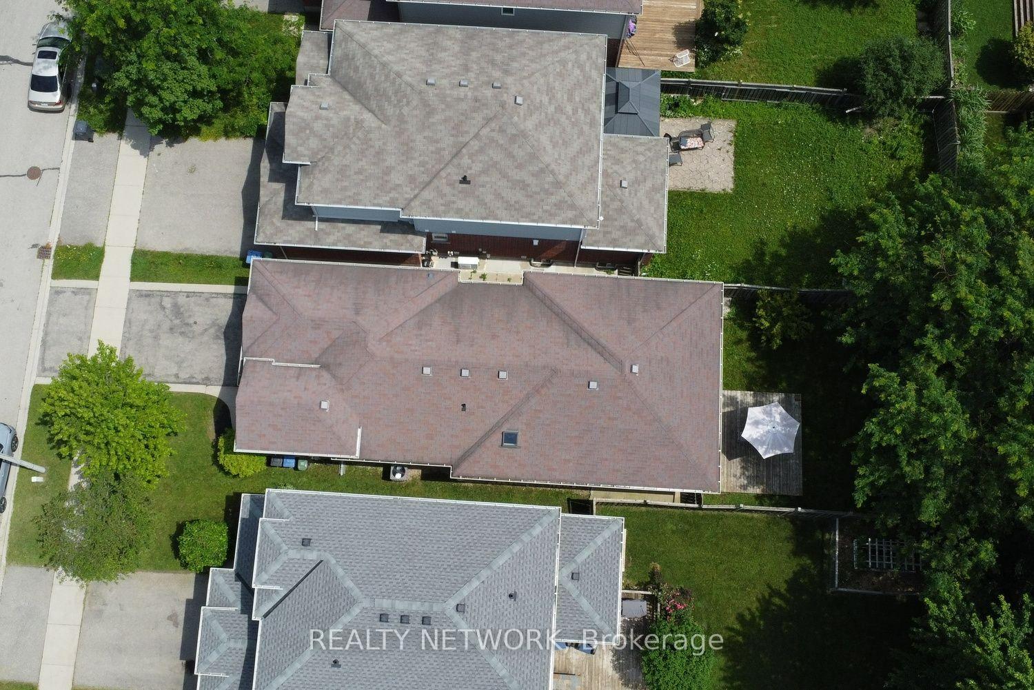 Photo 36 of 132 Clough Crescent, Guelph, Pineridge/Westminster Woods — HOMEH