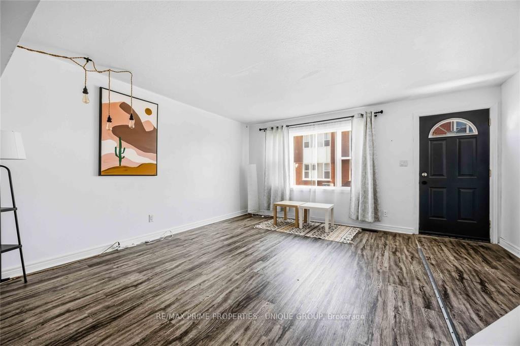Photo 4 of Unit 2B, 205 Fane Street, St. Clair — HOMEH