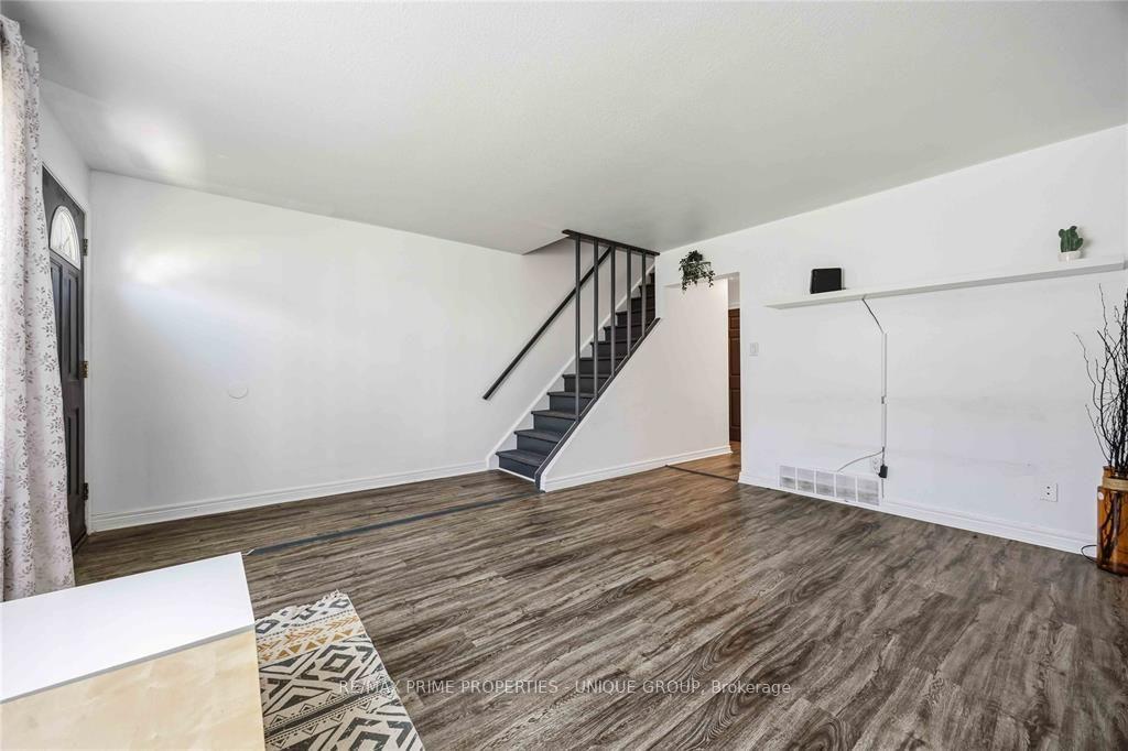 Photo 6 of Unit 2B, 205 Fane Street, St. Clair — HOMEH