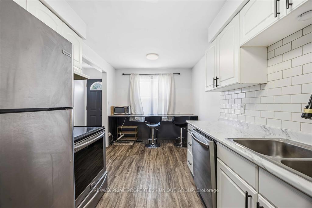 Photo 11 of Unit 2B, 205 Fane Street, St. Clair — HOMEH