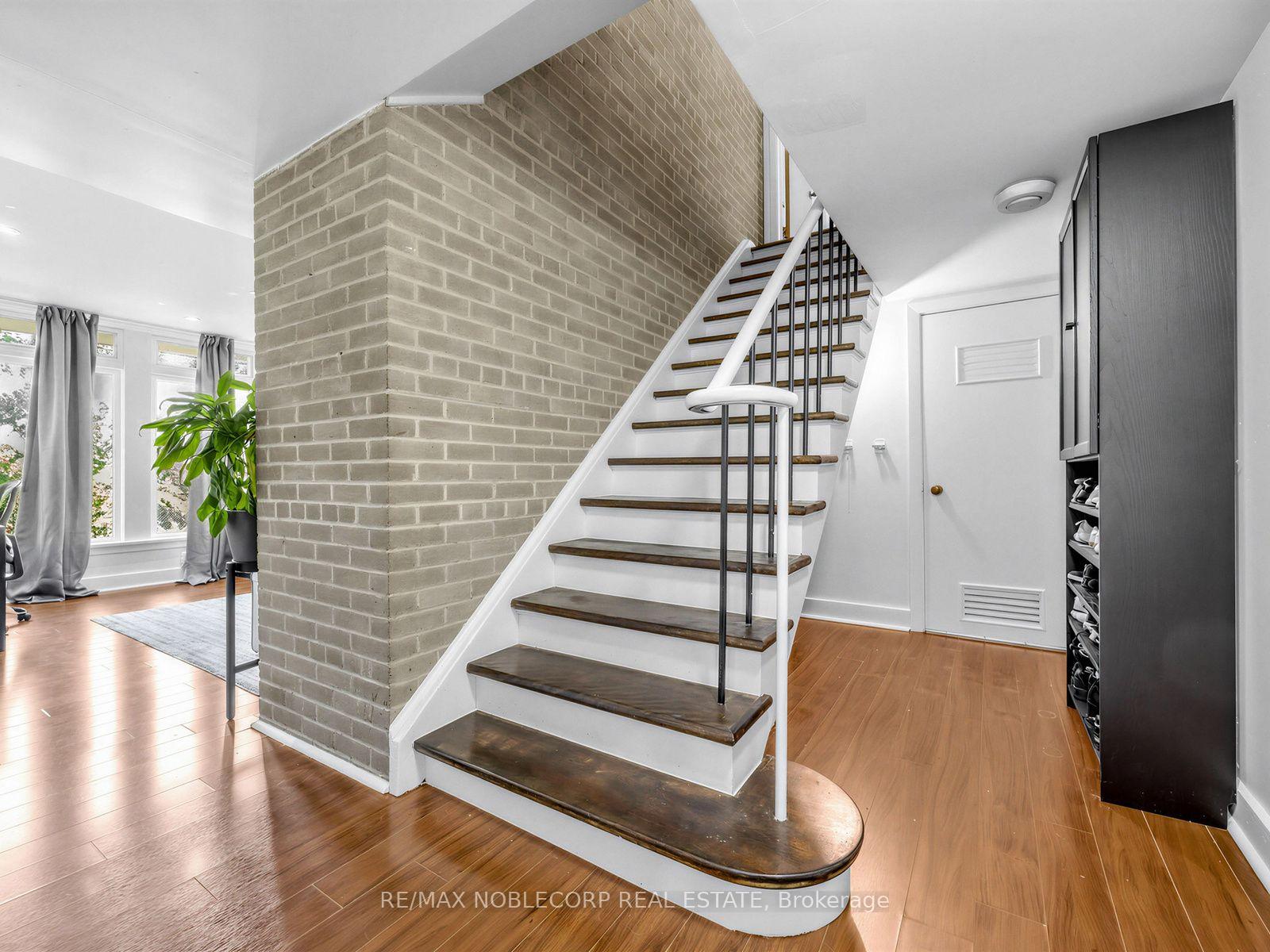 Photo 14 of 12 George McKenzie Court, North York, Humberlea-Pelmo Park — HOMEH