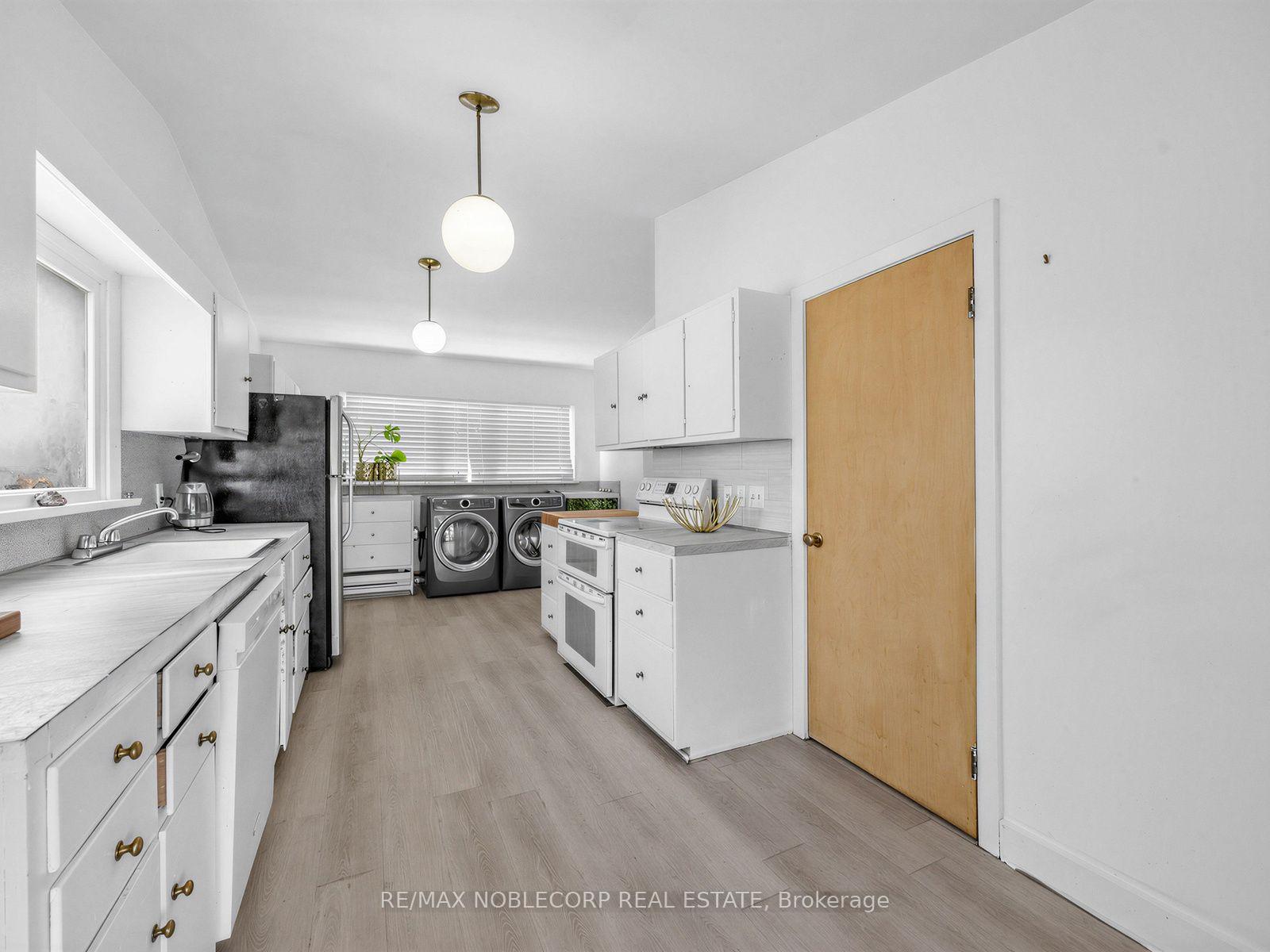 Photo 31 of 12 George McKenzie Court, North York, Humberlea-Pelmo Park — HOMEH