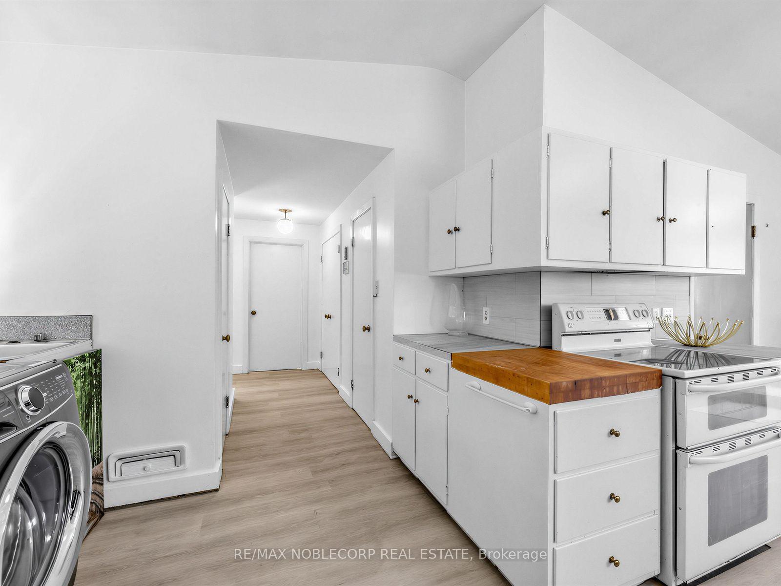 Photo 35 of 12 George McKenzie Court, North York, Humberlea-Pelmo Park — HOMEH