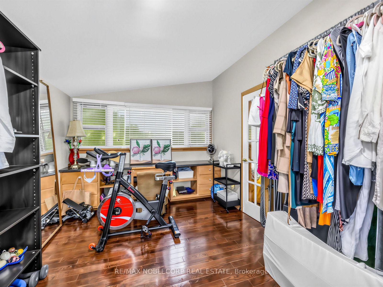 Photo 40 of 12 George McKenzie Court, North York, Humberlea-Pelmo Park — HOMEH