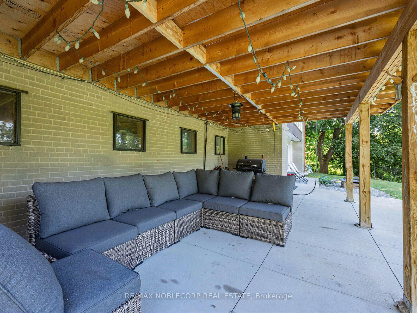 Photo 46 of 12 George McKenzie Court, North York, Humberlea-Pelmo Park — HOMEH