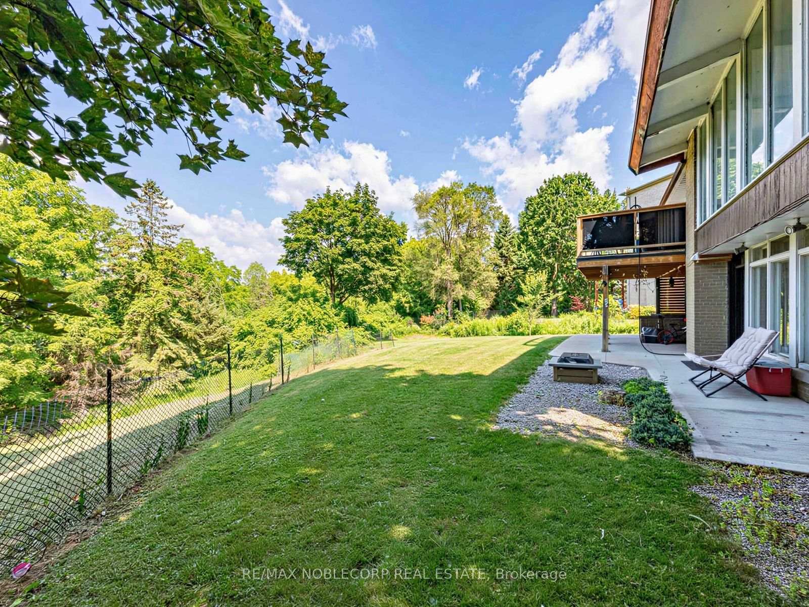 Photo 47 of 12 George McKenzie Court, North York, Humberlea-Pelmo Park — HOMEH