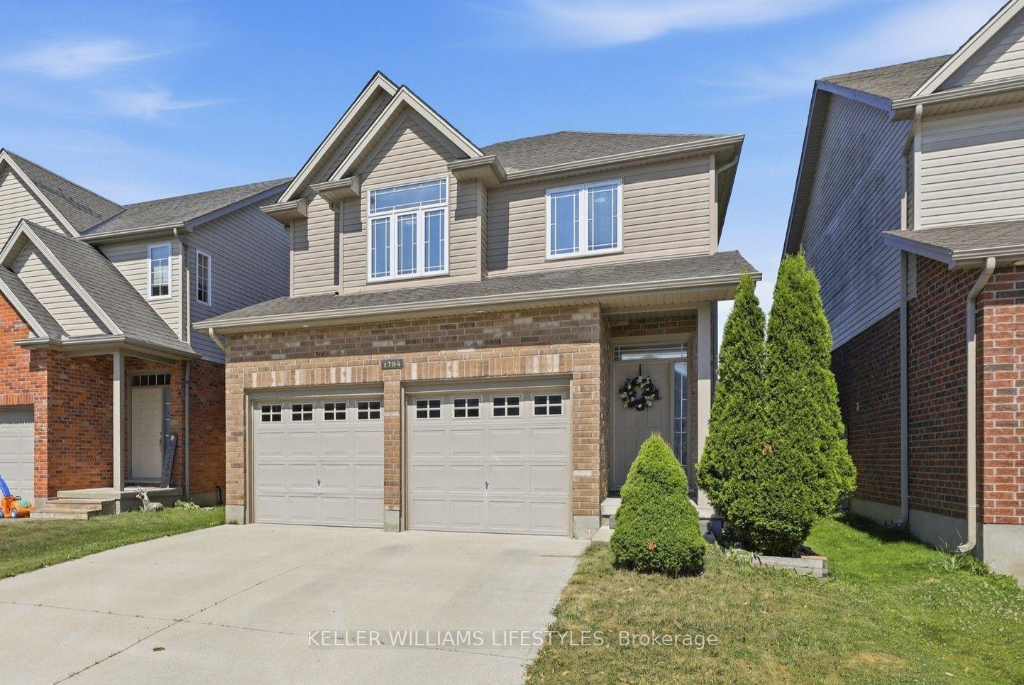 Photo 2 of 1784 Stackhouse Crescent, London, North C — HOMEH