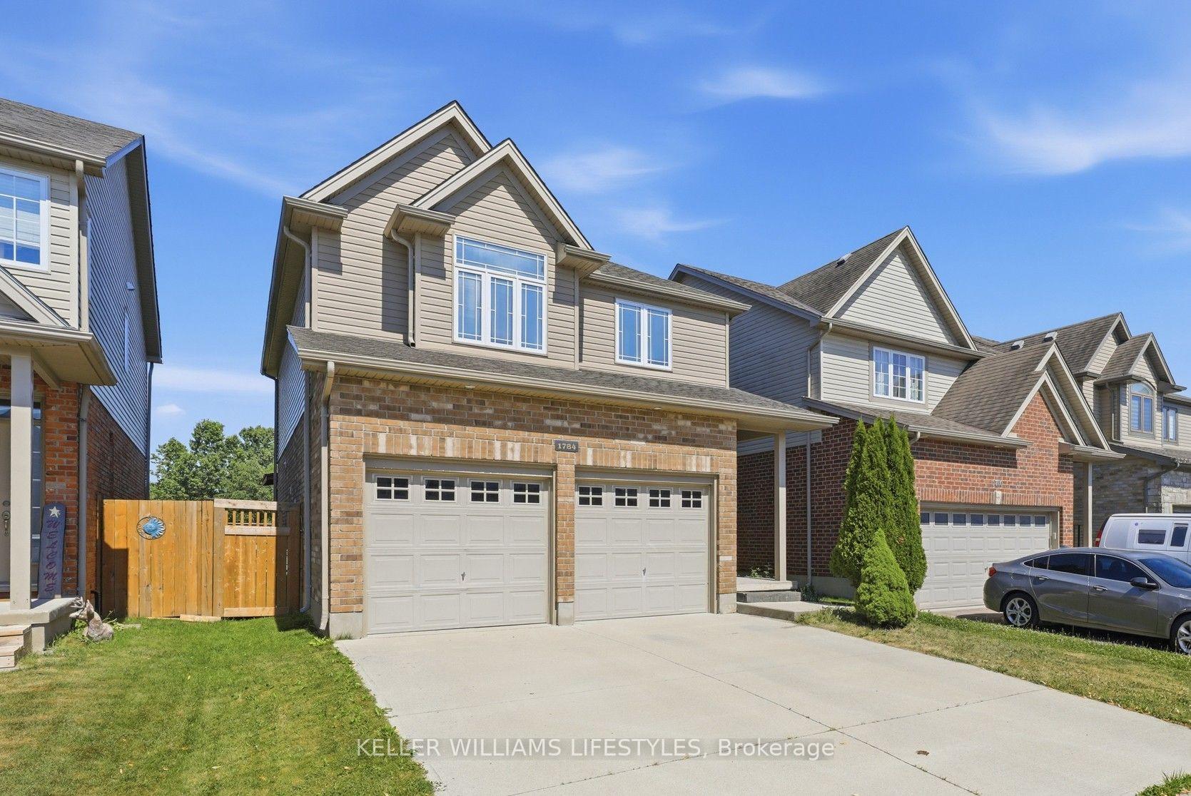 Photo 3 of 1784 Stackhouse Crescent, London, North C — HOMEH