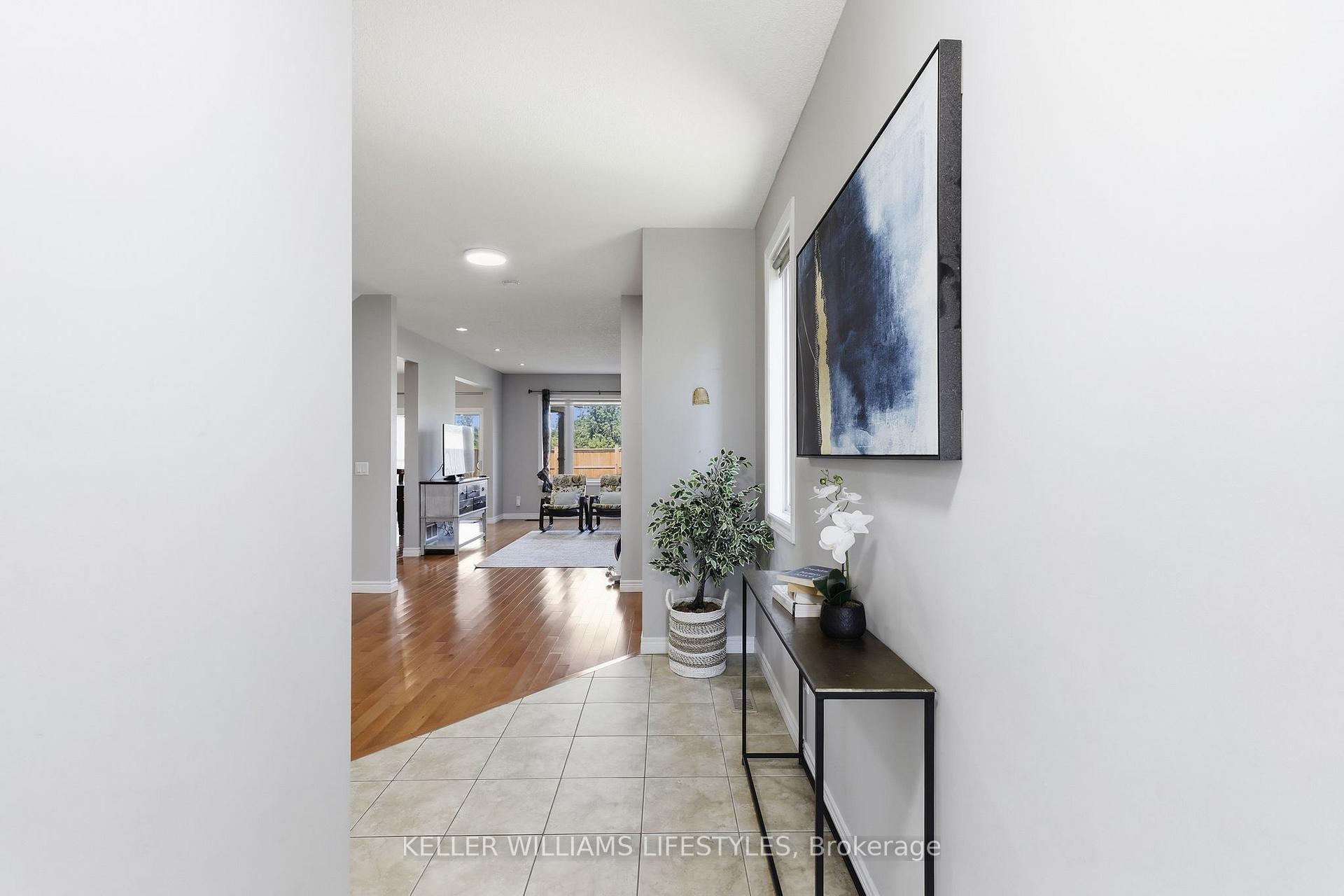 Photo 6 of 1784 Stackhouse Crescent, London, North C — HOMEH