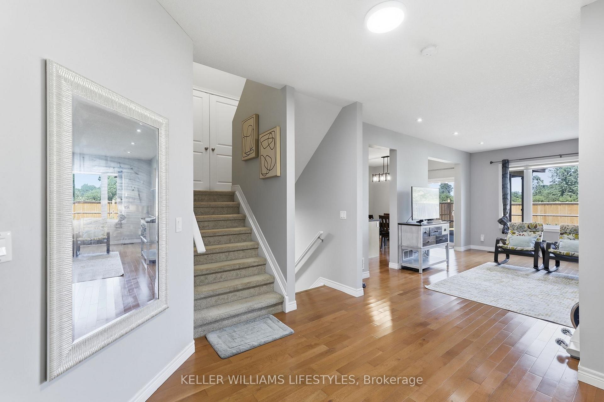 Photo 7 of 1784 Stackhouse Crescent, London, North C — HOMEH