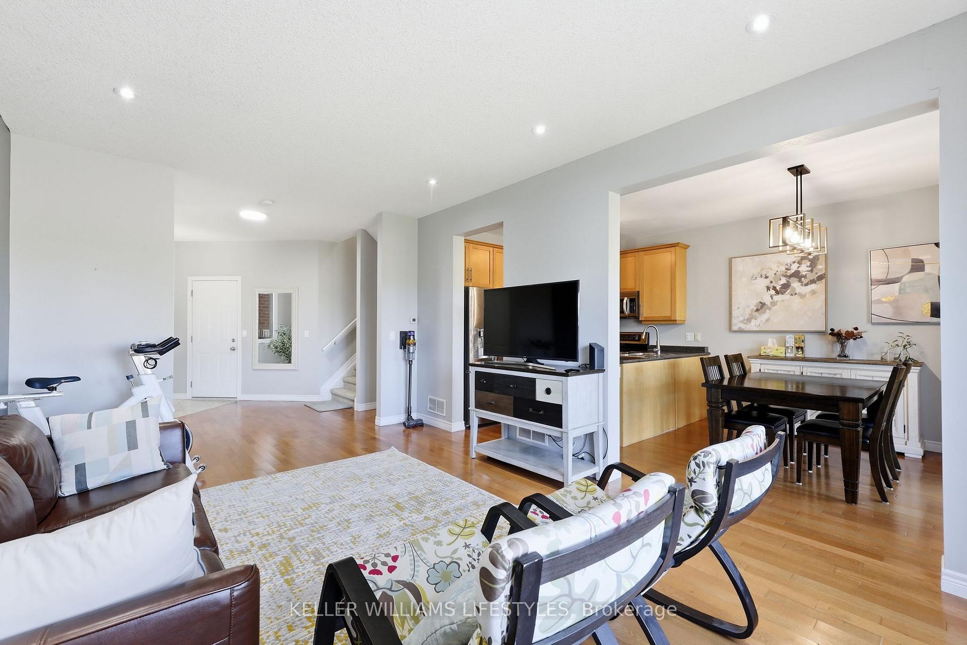 Photo 10 of 1784 Stackhouse Crescent, London, North C — HOMEH