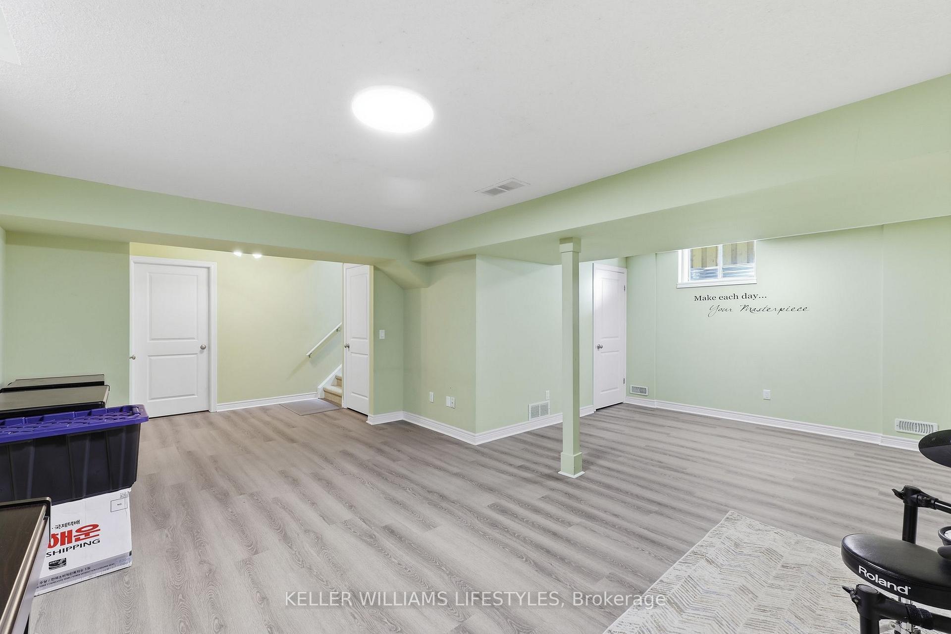 Photo 32 of 1784 Stackhouse Crescent, London, North C — HOMEH