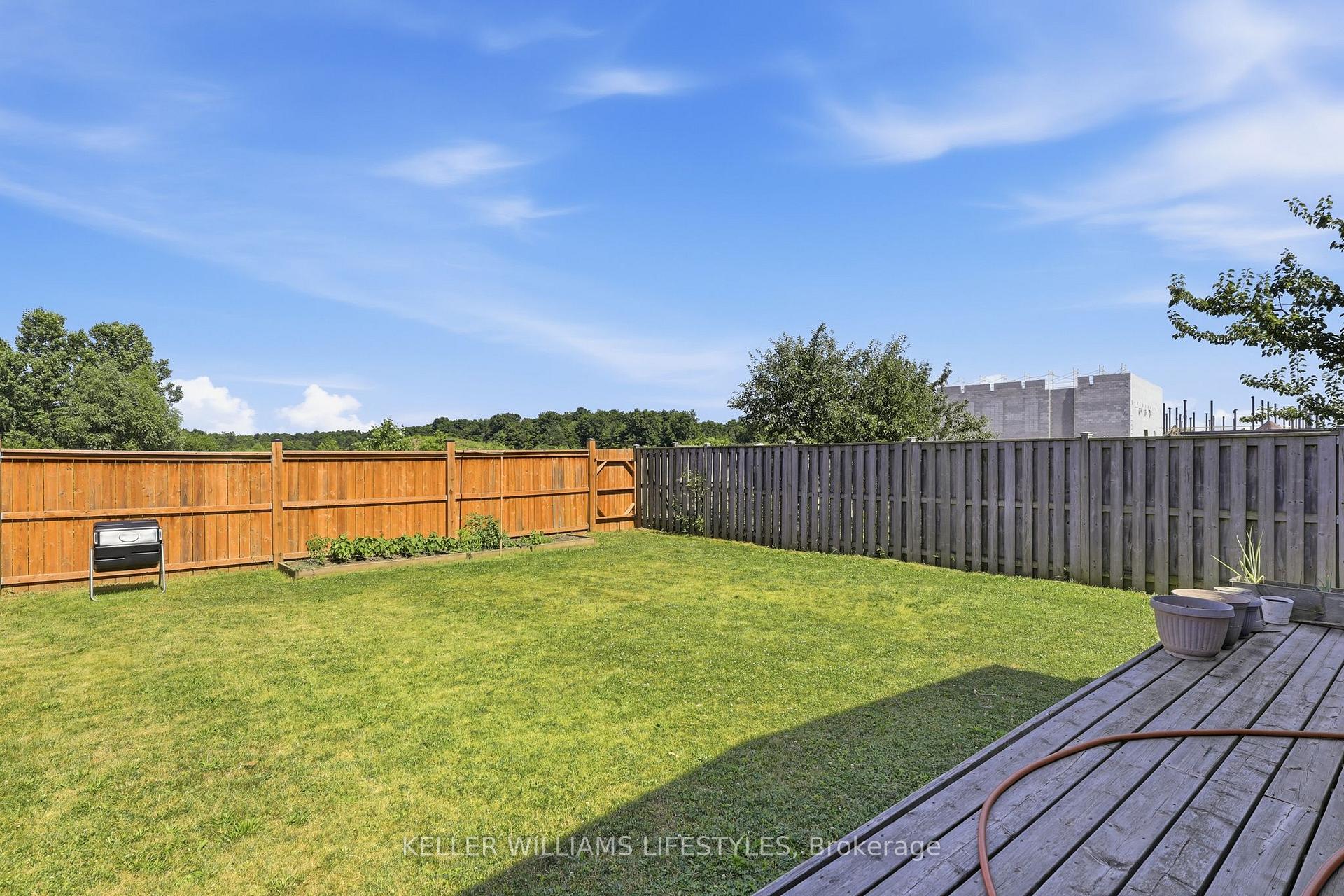 Photo 36 of 1784 Stackhouse Crescent, London, North C — HOMEH