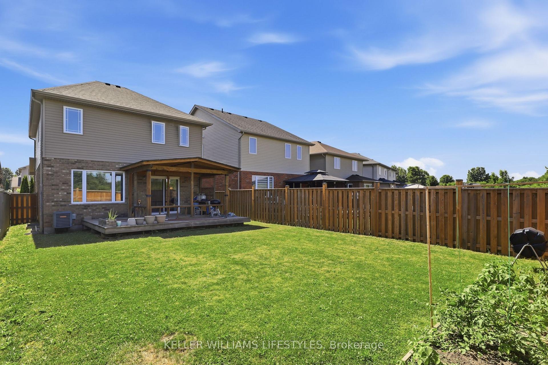 Photo 38 of 1784 Stackhouse Crescent, London, North C — HOMEH