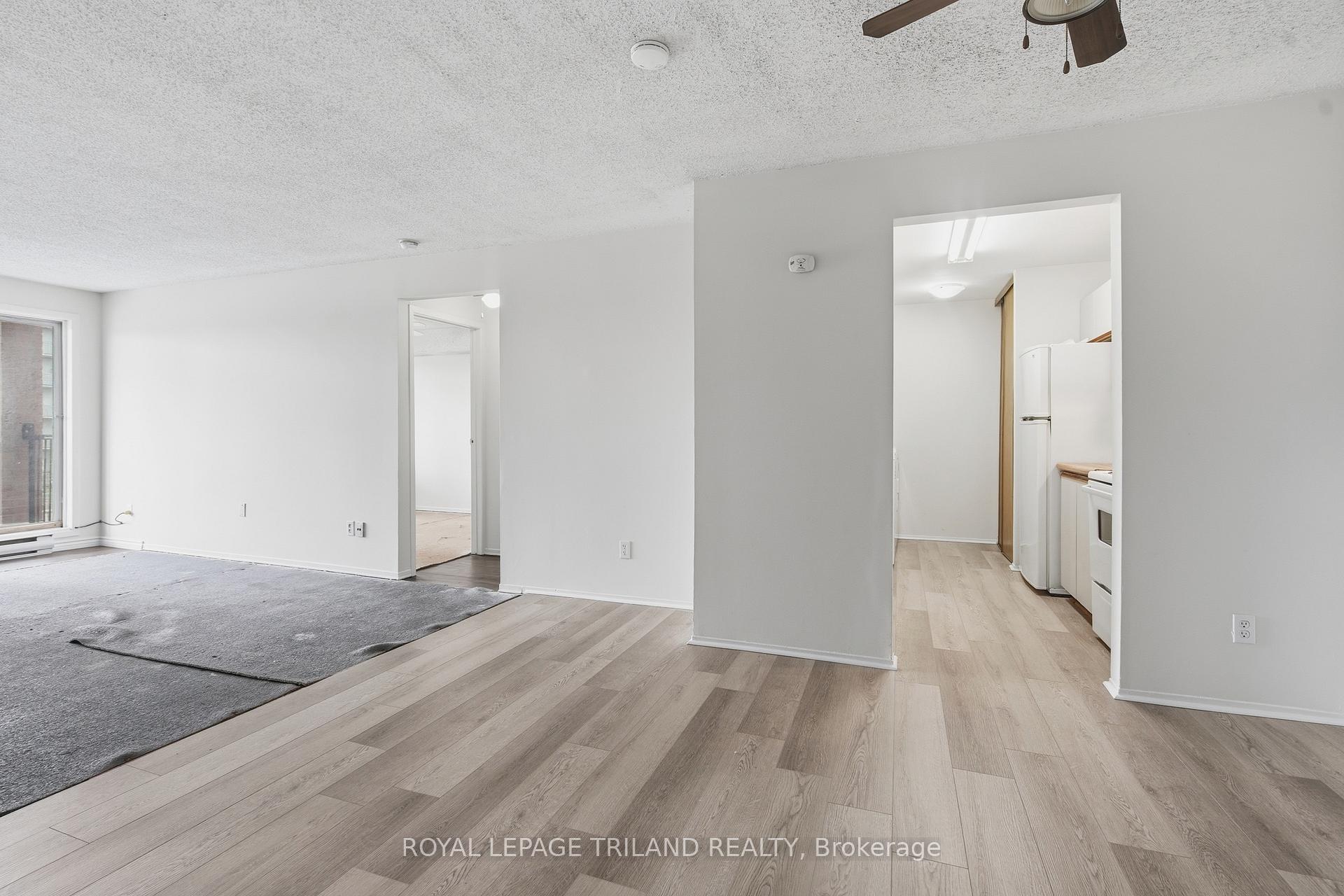 Photo 6 of Unit 135, 1096 Jalna Boulevard, London, South X — HOMEH