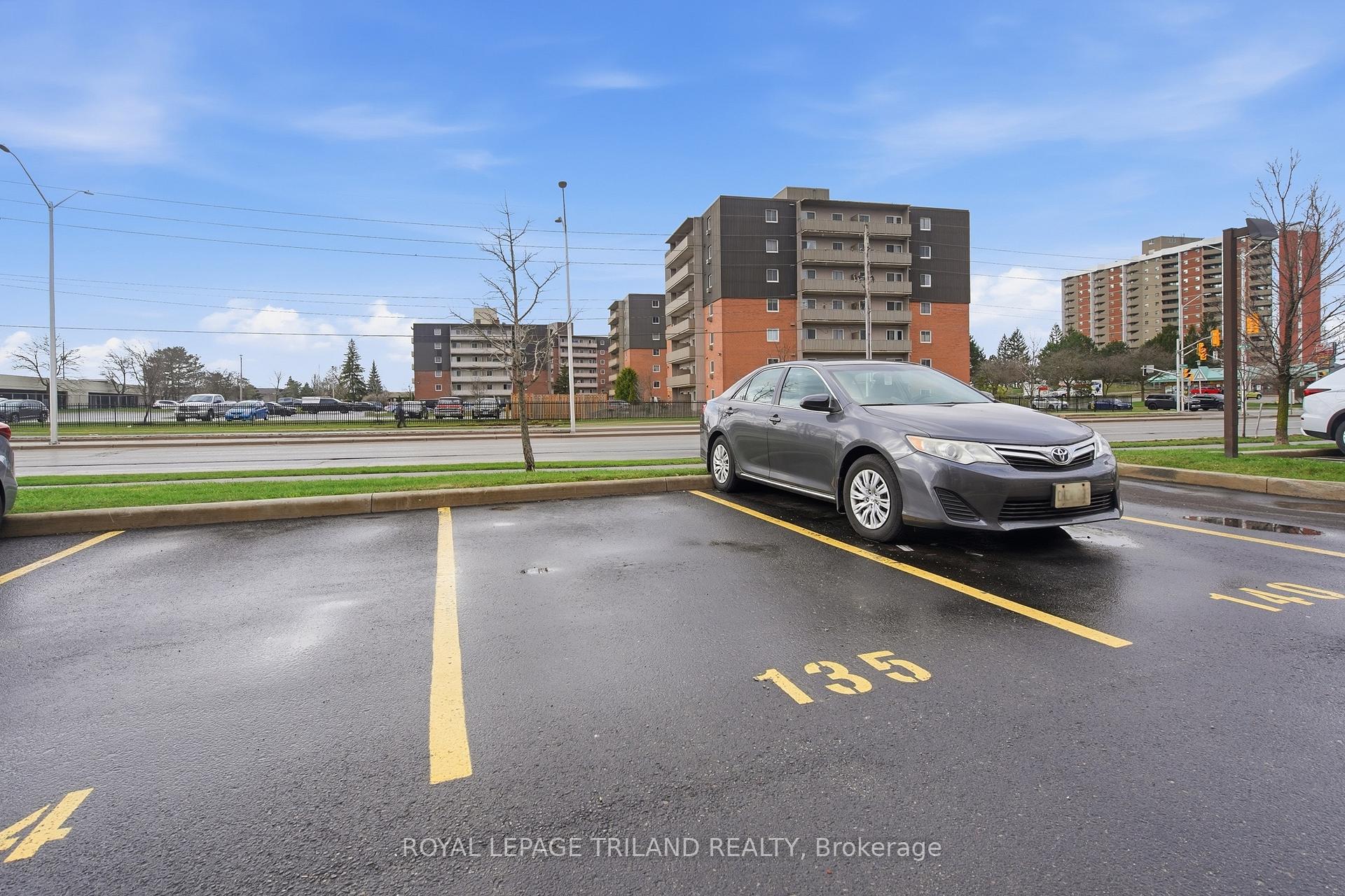 Photo 25 of Unit 135, 1096 Jalna Boulevard, London, South X — HOMEH