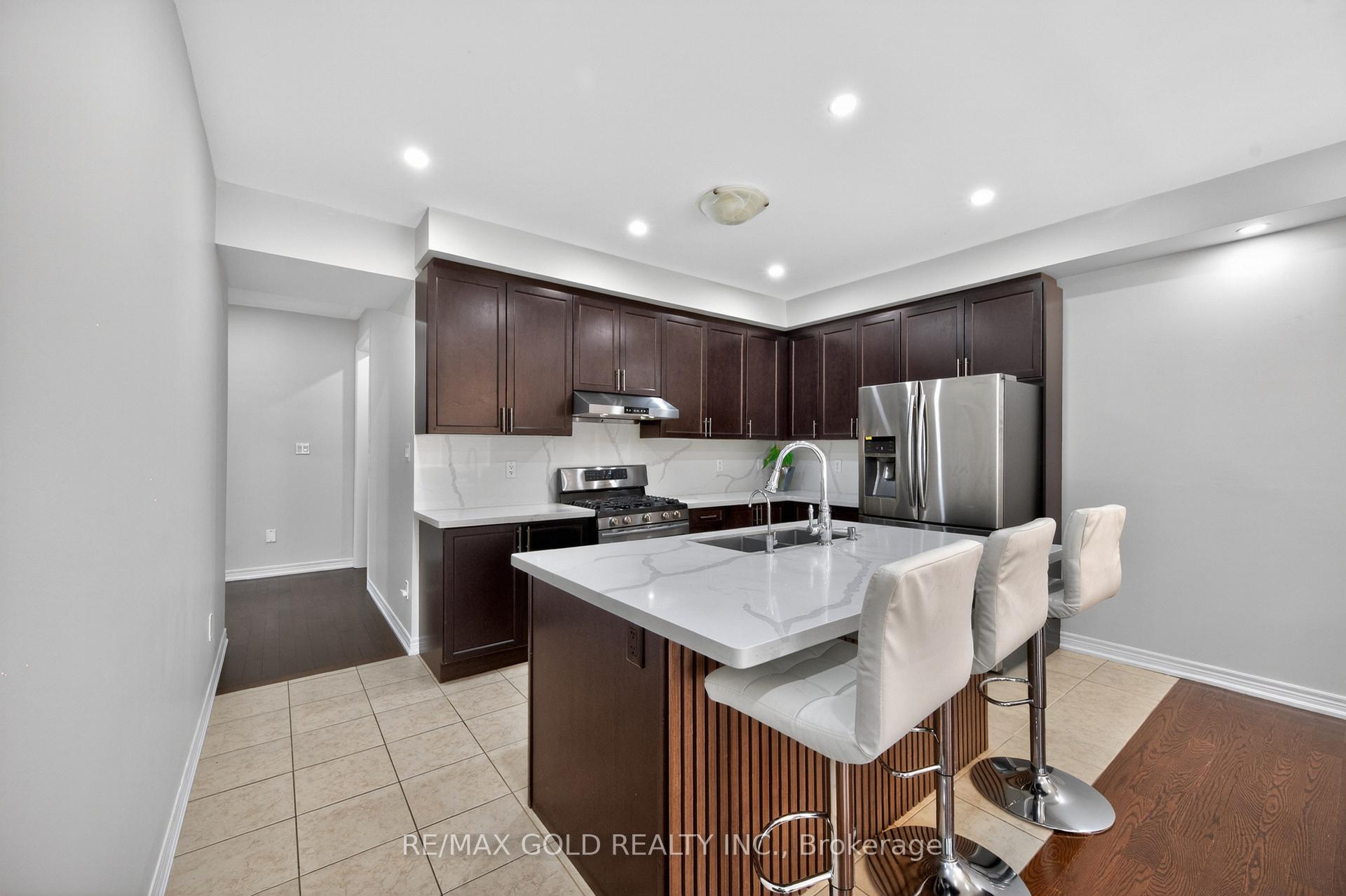 Photo 13 of 28 Weatherall Avenue, Cambridge, Preston Heights — HOMEH